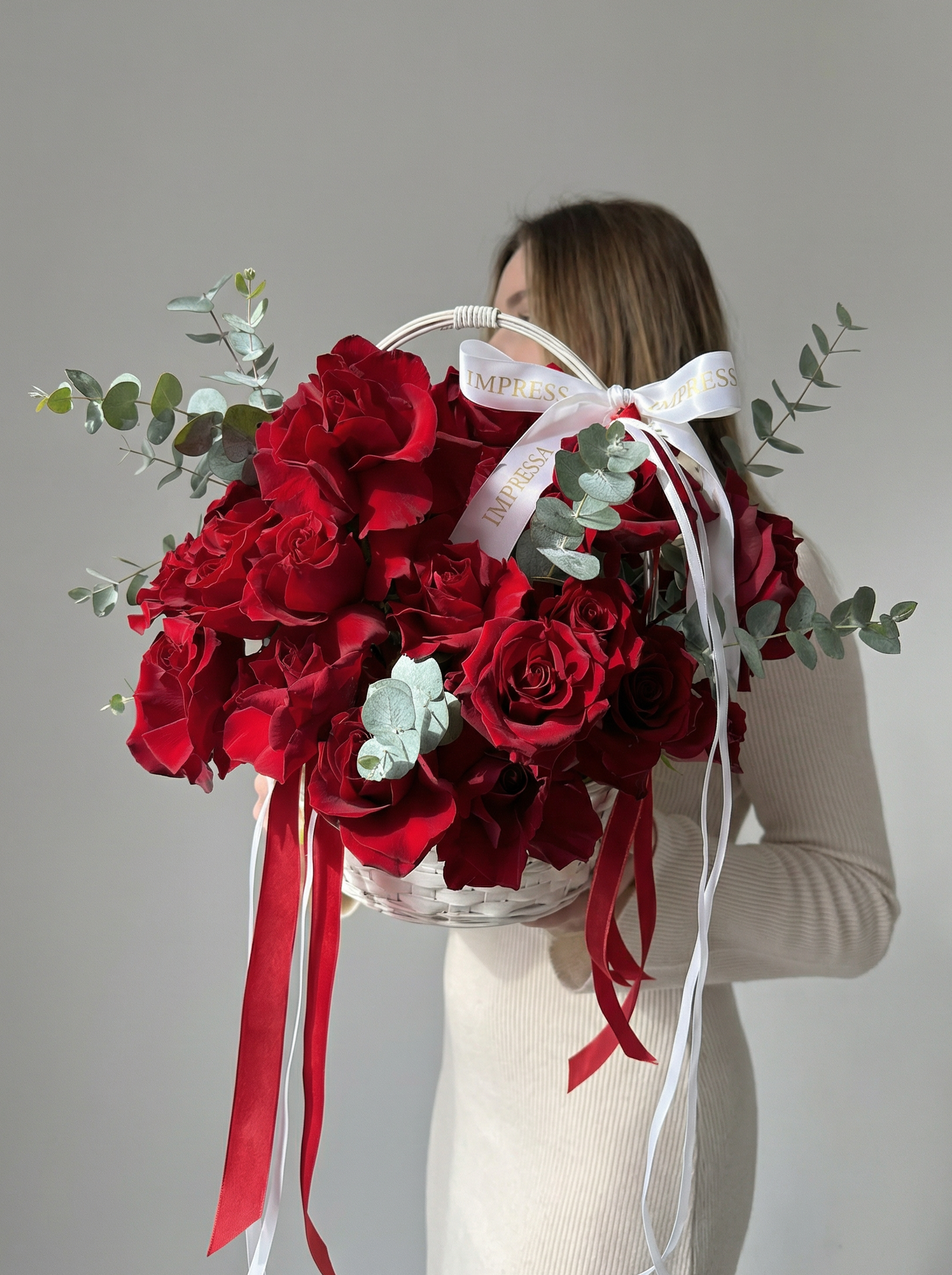 Mix Rose Basket "The Wild Thing"