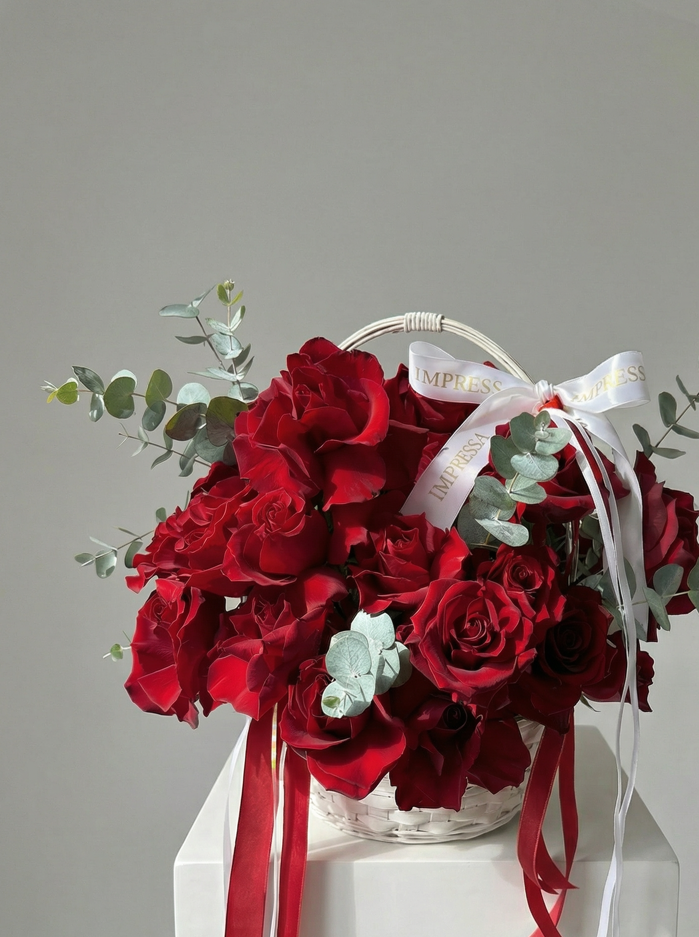 Mix Rose Basket "The Wild Thing"